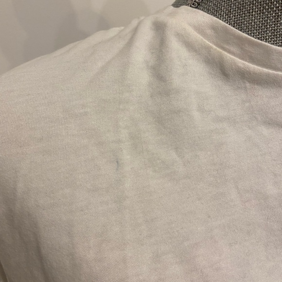 2/$15 Zara “Model Off Duty” White Tee - Picture 6 of 7